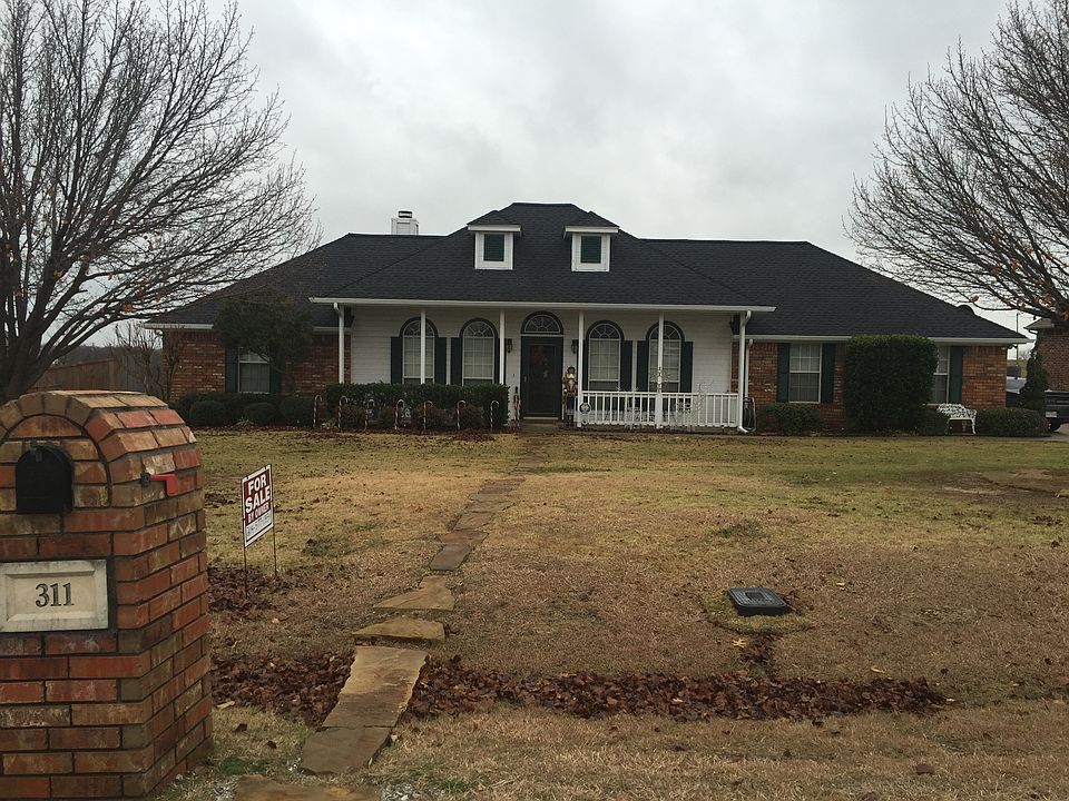 1st image of 311 Meadow Dr