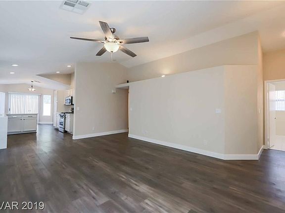 5th image of 8344 San Grail Ct