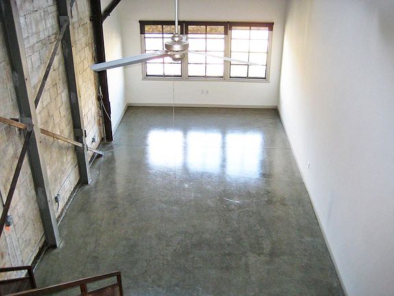 2nd image of 532 W 1st St #3A