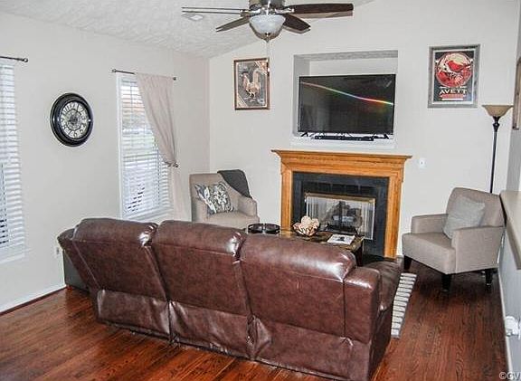 2nd image of 7936 Thistleberry Ct