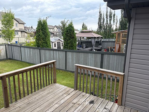 3rd image of 605 175a St SW