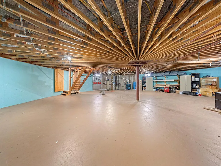7 Meadow Ln — Photo 21