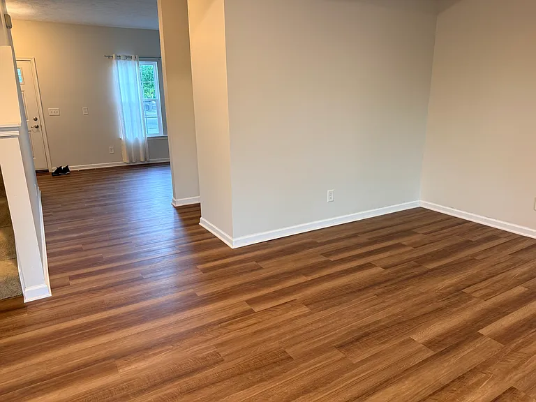 5055 Lake Forest Dr — Photo 7