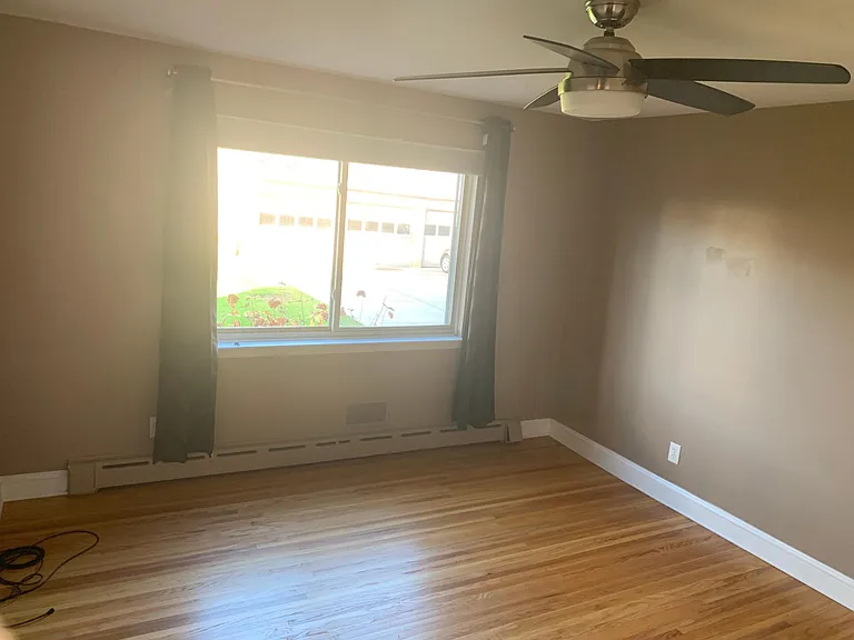 1050 Amherst St #LOWER — Photo 14