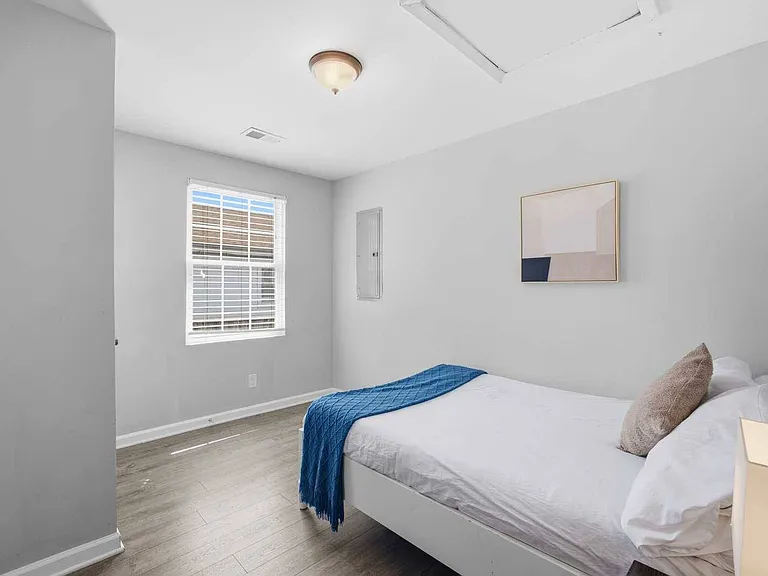 48 E Reed Ave — Photo 22