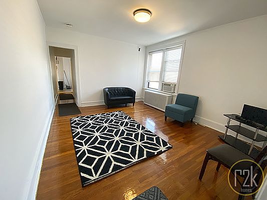 1st image of 31-09 21st Ave #4