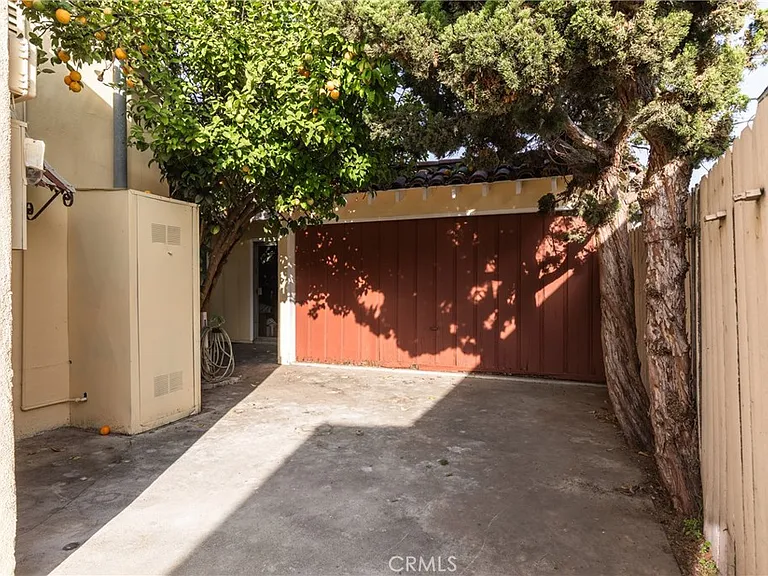 4167 Brunswick Ave — Photo 31