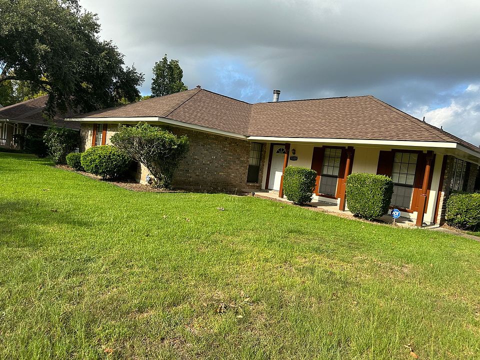 1st image of 13309 Alba Dr