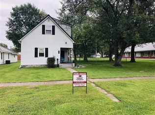 418 N Locust St, Monroe City, MO 63456