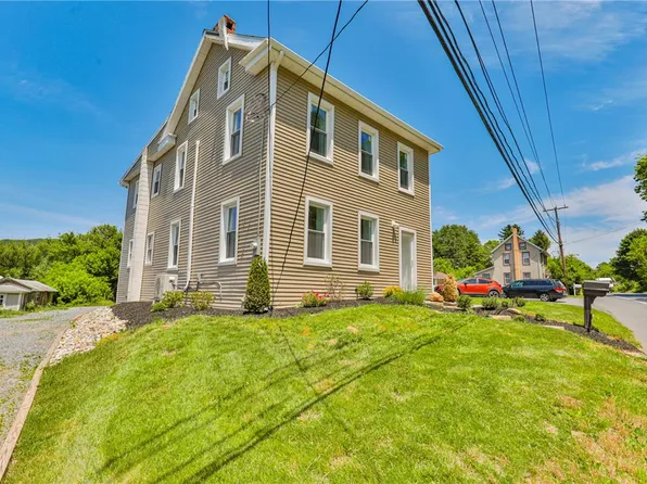 1113 E Emmaus Ave, Allentown, PA 18103