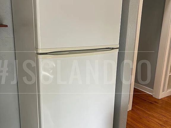 4th image of 2213 Andover Ct