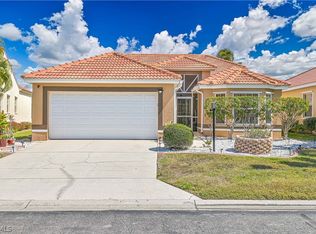 9918 Las Casas Dr, Fort Myers, FL 33919