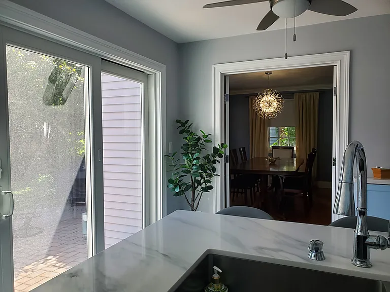 Entrance to dining room