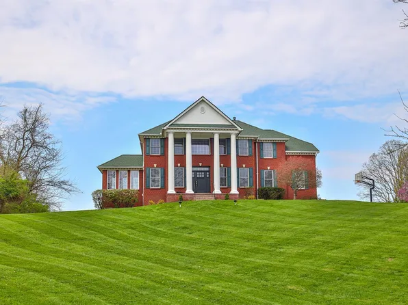 2889 Anson Ln, Petersburg, KY 41080