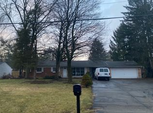 2248 S Commerce Rd, Walled Lake, MI 48390