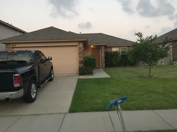 1013 Livermore St, Portland, TX 78374