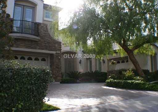 1st image of 9441 Queen Charlotte Dr