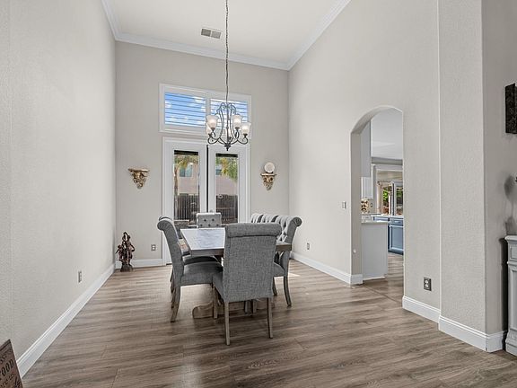 5th image of 1274 Earlton Ln