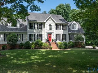 1937 Huguenot Hundred Dr, Midlothian, VA 23113
