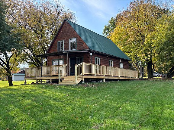 3rd image of 169 Catlin Hill Rd