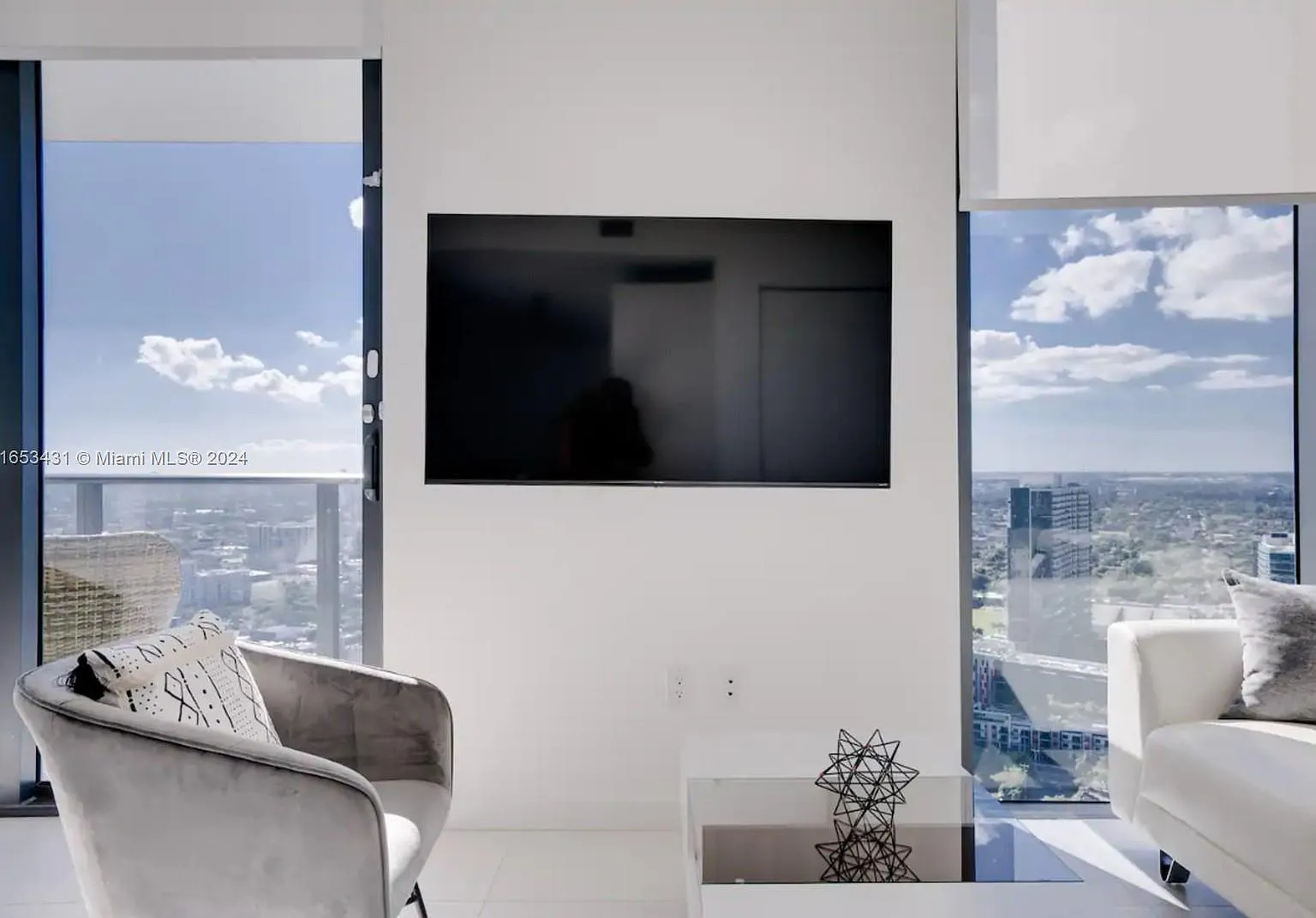 Paraiso Bayviews Condo — Photo 3