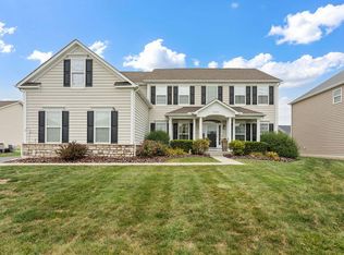 1918 Mallow Ln, Grove City, OH 43123