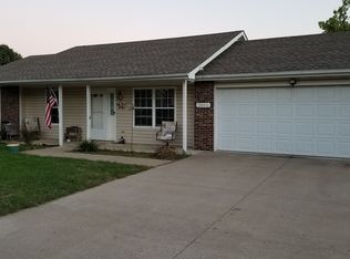 2608 Oakland Ridge Dr, Columbia, MO 65202