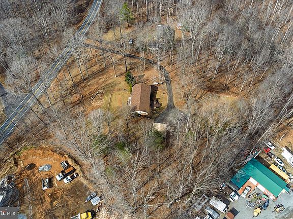 3rd image of 2130 Leon Rd