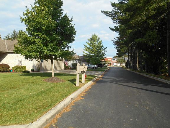 3rd image of 398 Castle Pines Dr