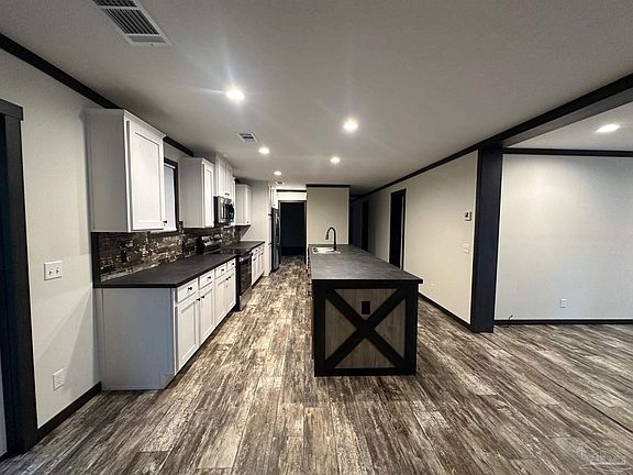 5th image of 9989 Oak Haven Rd