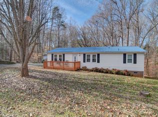 1075 Fye Dr, Newton, NC 28658