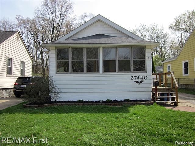 1st image of 27440 Park Ct