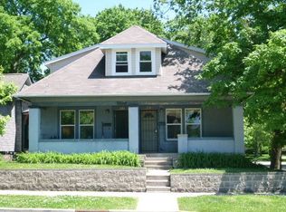 832 S 4th St, Terre Haute, IN 47807