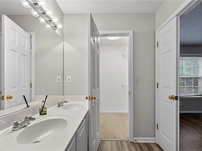 4645 Valais Ct #92 — Photo 13