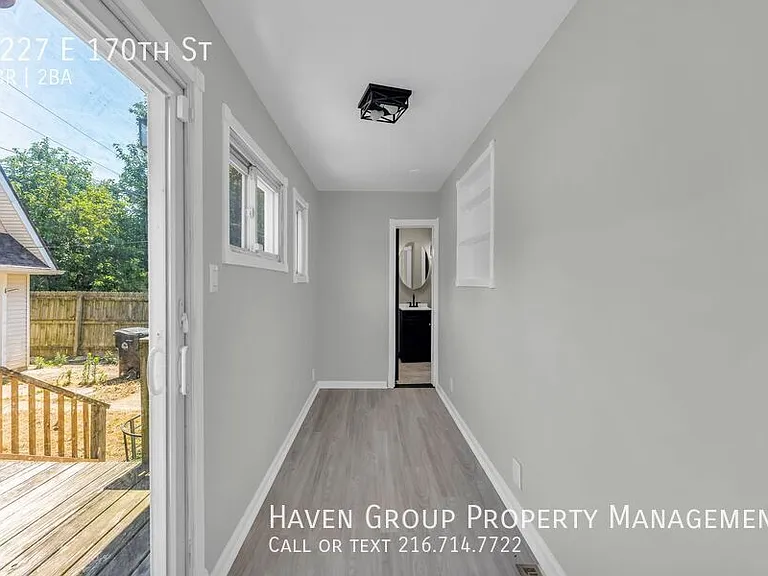 1227 E 170th St — Photo 11