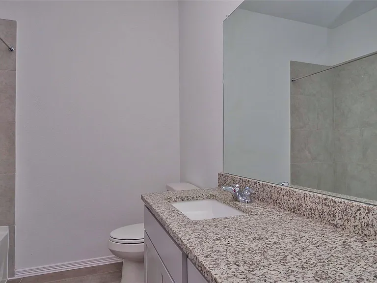 5735 Aurora Greens Ln — Photo 15