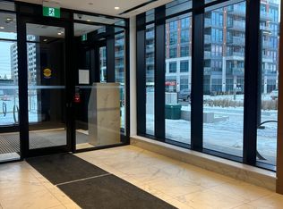 8 Tippett Rd S #708, Toronto, ON M3H0E7