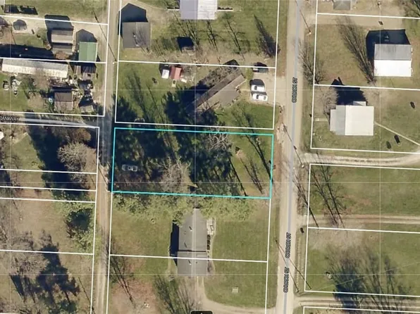 233 Church St, Senecaville, OH 43780