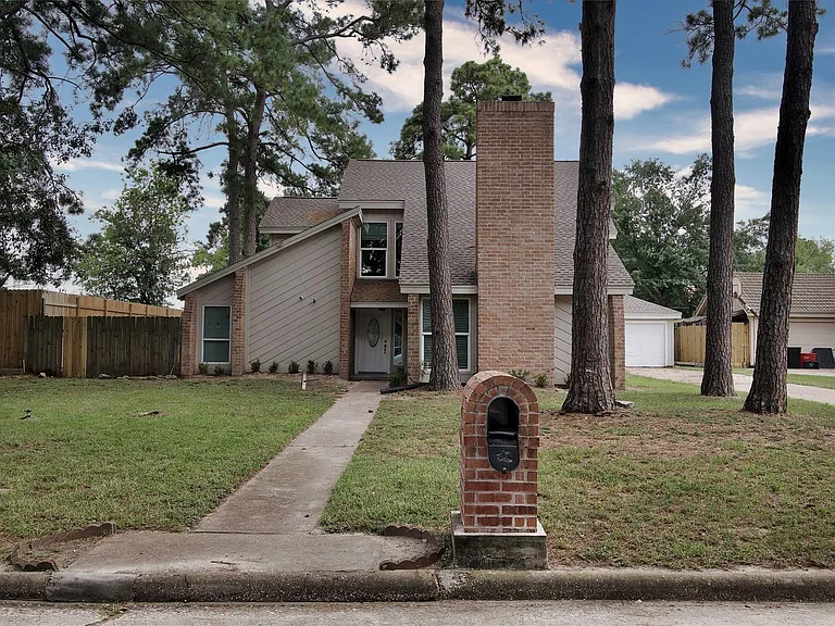 5111 Pinewilde Dr — Photo 3