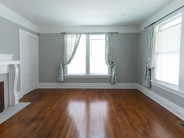 501 Steele St — Photo 30
