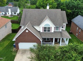 5221 Craigs Creek Dr, Louisville, KY