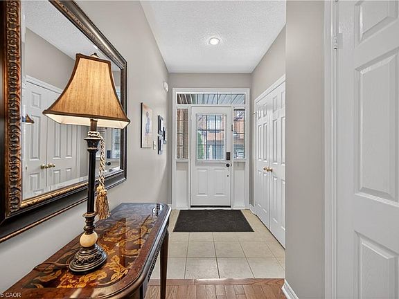 5th image of 300 Ravineview Way #41