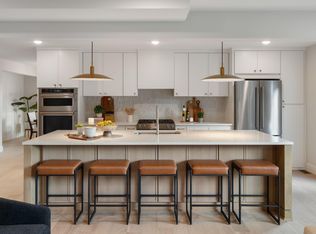 111 King Hill Rd, Golden Valley, MN 55416