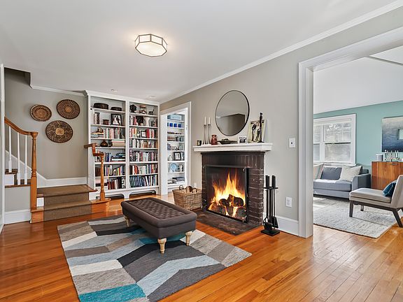 3rd image of 29 Orlando Ave