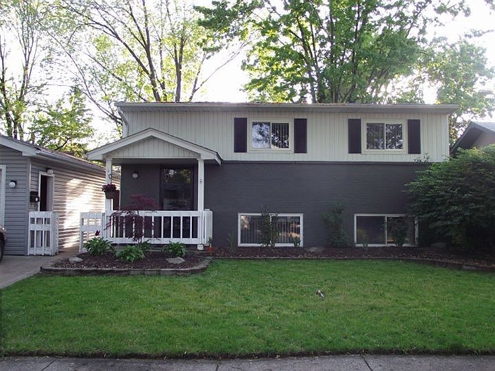 1st image of 43067 Goldberg Dr