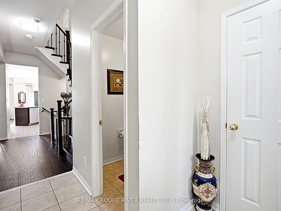 5th image of 37 Michaelman Rd