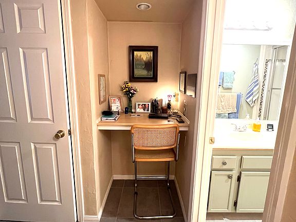 4th image of 5885 El Cajon Blvd Unit 108