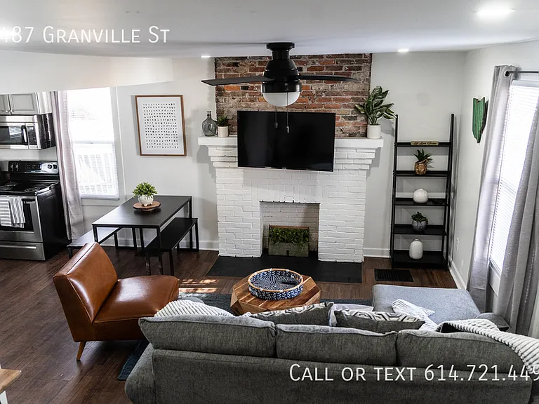 1487 Granville St — Photo 30