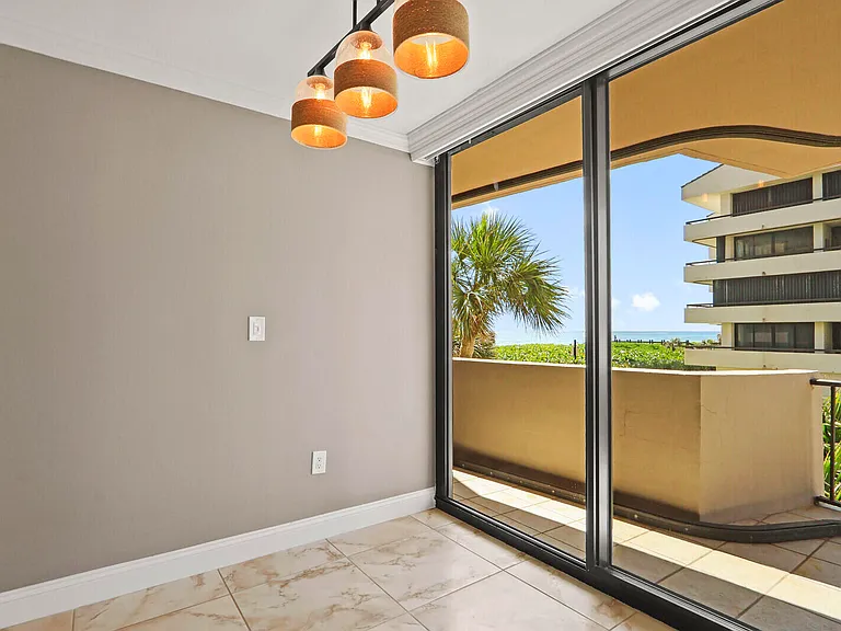 4200 N Ocean Dr #1-203 — Photo 17