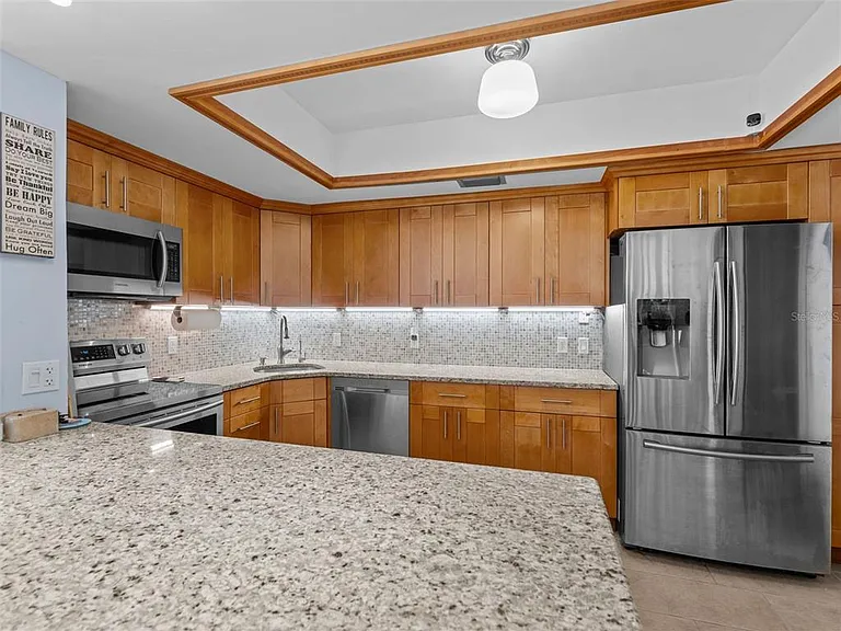 7100 Sunshine Skyway Ln S #503 — Photo 8